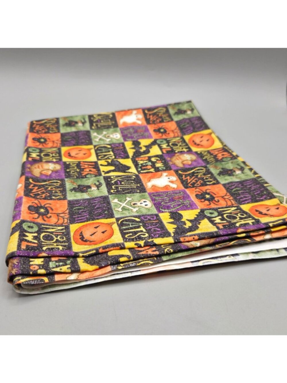 Debbie Mumm Halloween Fabric Jack-O-Lanterns Ghosts Skulls Spiders OOP 1 Yard - Picture 3 of 4